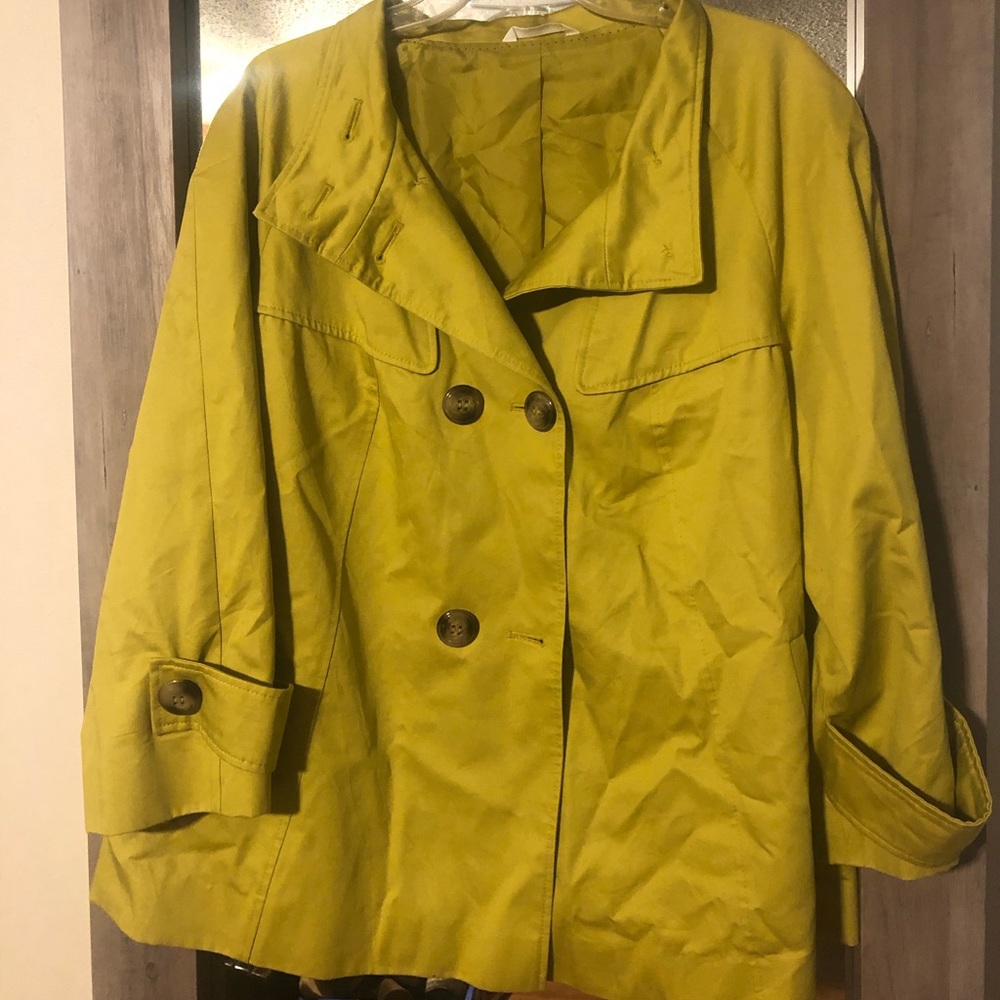 Pea green women’s jacket